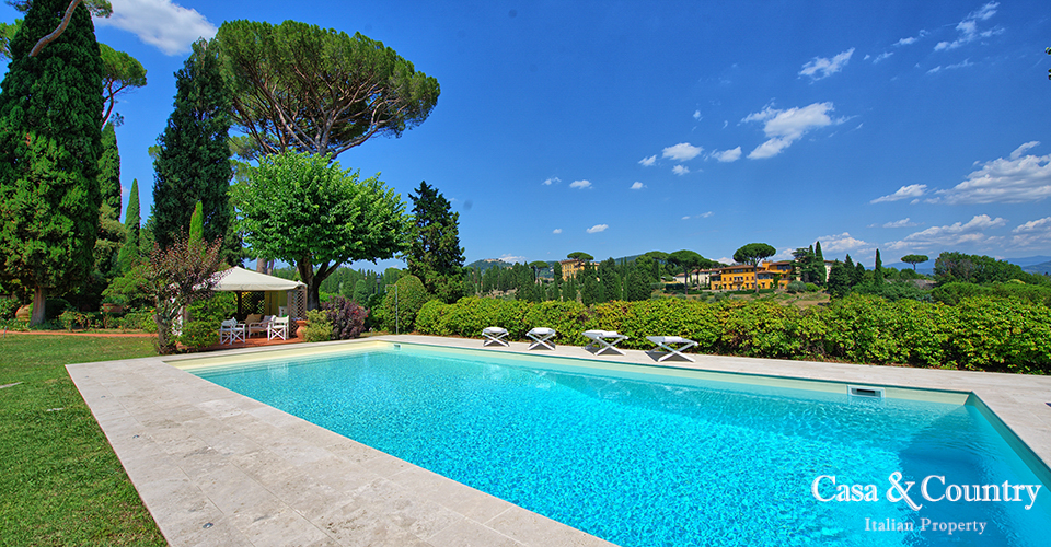 Villa for sale in Italy